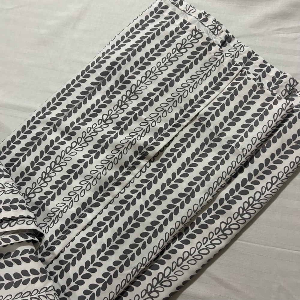 Full size flat sheet - Picture 2 of 3